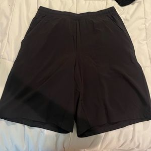 Men’s Lululemon Pace Break Shorts 9”